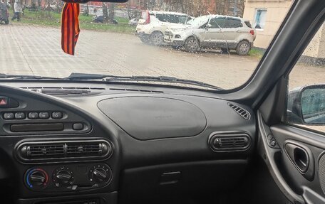 Chevrolet Niva I рестайлинг, 2017 год, 845 000 рублей, 7 фотография