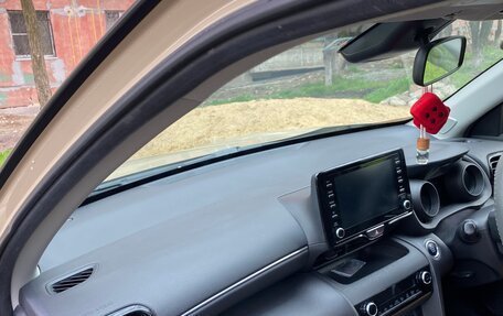 Toyota Yaris Cross, 2020 год, 1 750 000 рублей, 7 фотография