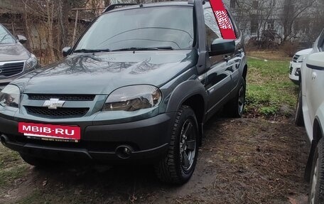 Chevrolet Niva I рестайлинг, 2017 год, 845 000 рублей, 10 фотография