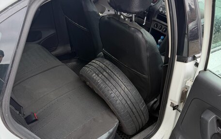 Volkswagen Polo VI (EU Market), 2014 год, 500 000 рублей, 15 фотография