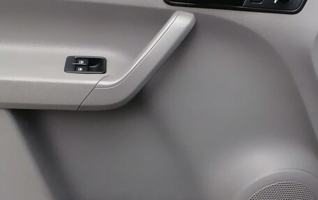 Volkswagen Caddy III рестайлинг, 2010 год, 1 600 000 рублей, 16 фотография