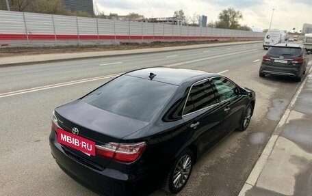 Toyota Camry, 2017 год, 2 450 000 рублей, 5 фотография