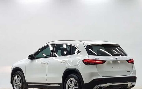 Mercedes-Benz GLA, 2022 год, 2 370 000 рублей, 5 фотография