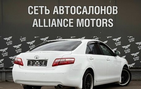 Toyota Camry, 2011 год, 1 200 000 рублей, 8 фотография