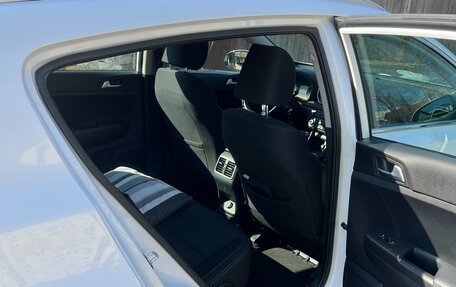 KIA Sportage IV рестайлинг, 2018 год, 2 450 000 рублей, 14 фотография