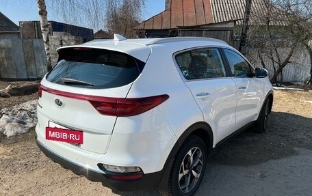 KIA Sportage IV рестайлинг, 2018 год, 2 450 000 рублей, 3 фотография