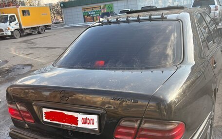 Mercedes-Benz E-Класс, 1997 год, 300 000 рублей, 5 фотография