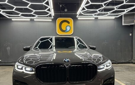 BMW 7 серия, 2021 год, 6 800 000 рублей, 2 фотография