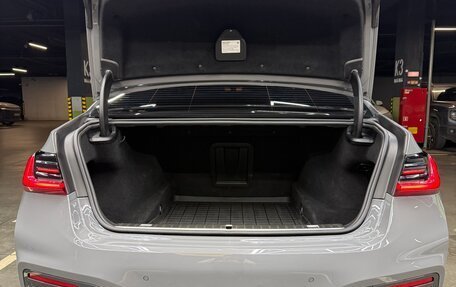 BMW 7 серия, 2021 год, 6 800 000 рублей, 28 фотография