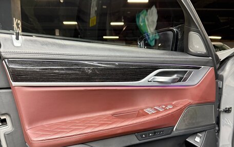 BMW 7 серия, 2021 год, 6 800 000 рублей, 21 фотография