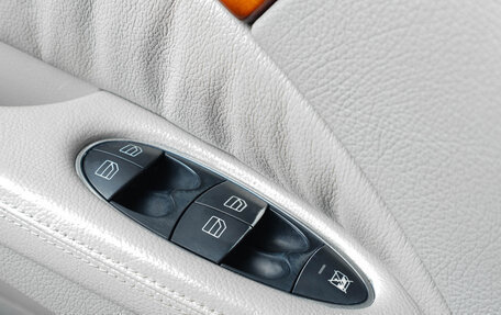 Mercedes-Benz E-Класс, 2004 год, 999 000 рублей, 20 фотография