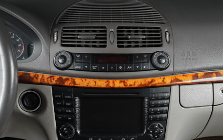 Mercedes-Benz E-Класс, 2004 год, 999 000 рублей, 18 фотография