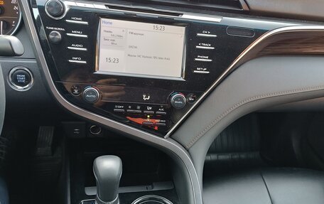 Toyota Camry, 2019 год, 2 225 000 рублей, 9 фотография