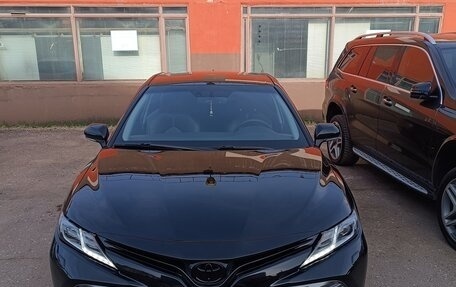 Toyota Camry, 2019 год, 2 225 000 рублей, 7 фотография