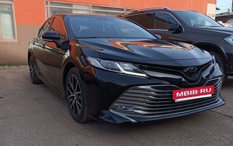 Toyota Camry, 2019 год, 2 225 000 рублей, 10 фотография