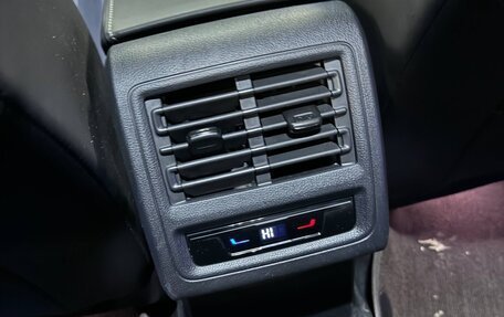 Volkswagen Golf VIII, 2022 год, 1 900 000 рублей, 14 фотография