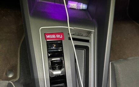 Volkswagen Golf VIII, 2022 год, 1 900 000 рублей, 10 фотография