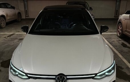 Volkswagen Golf VIII, 2022 год, 1 900 000 рублей, 3 фотография