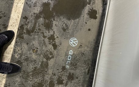 Volkswagen Golf VIII, 2022 год, 1 900 000 рублей, 18 фотография