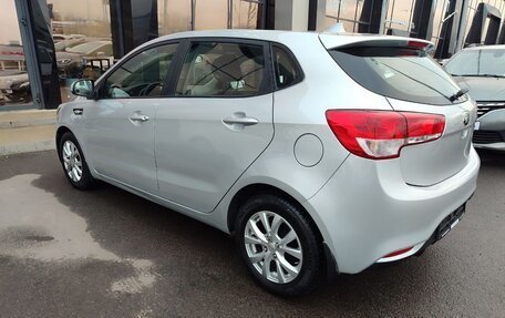 KIA Rio III рестайлинг, 2017 год, 1 090 000 рублей, 5 фотография