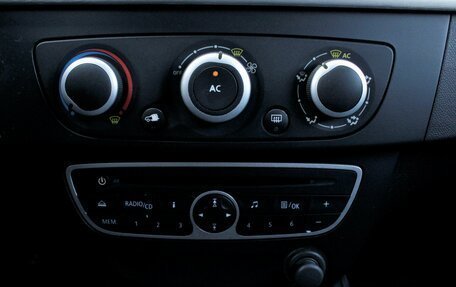 Renault Megane III, 2011 год, 595 000 рублей, 11 фотография