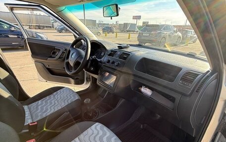 Skoda Fabia II, 2008 год, 420 000 рублей, 27 фотография