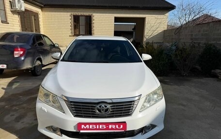 Toyota Camry, 2013 год, 1 450 000 рублей, 6 фотография