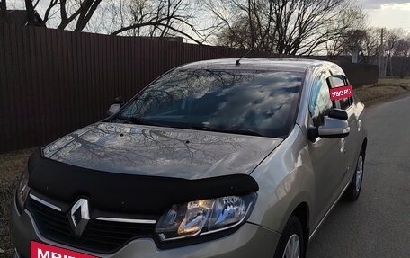 Renault Logan II, 2017 год, 820 000 рублей, 5 фотография