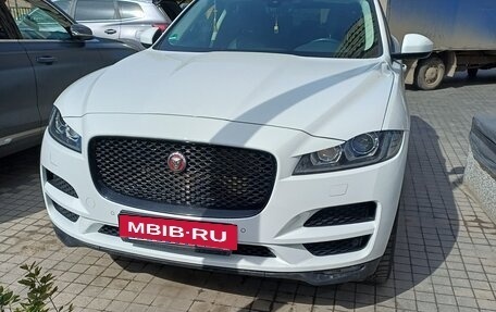 Jaguar F-Pace, 2019 год, 3 600 000 рублей, 10 фотография