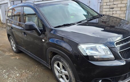 Chevrolet Orlando I, 2011 год, 1 650 000 рублей, 2 фотография