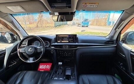 Lexus LX III, 2017 год, 6 999 999 рублей, 9 фотография