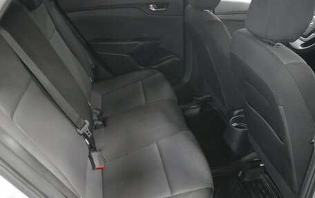 Hyundai Solaris II рестайлинг, 2019 год, 935 000 рублей, 13 фотография