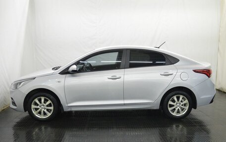 Hyundai Solaris II рестайлинг, 2019 год, 935 000 рублей, 8 фотография