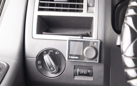 Volkswagen Caravelle T5, 2012 год, 1 749 000 рублей, 13 фотография