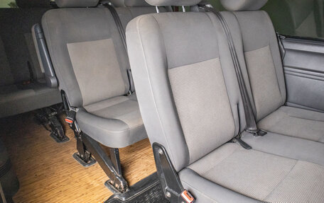 Volkswagen Caravelle T5, 2012 год, 1 749 000 рублей, 17 фотография