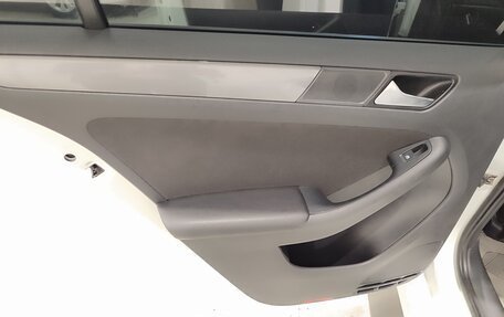 Volkswagen Jetta VI, 2016 год, 1 120 000 рублей, 13 фотография