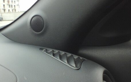 Nissan Juke II, 2012 год, 799 000 рублей, 27 фотография