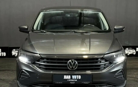 Volkswagen Polo VI (EU Market), 2021 год, 1 620 000 рублей, 2 фотография