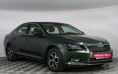 Skoda Superb III рестайлинг, 2018 год, 1 897 000 рублей, 3 фотография