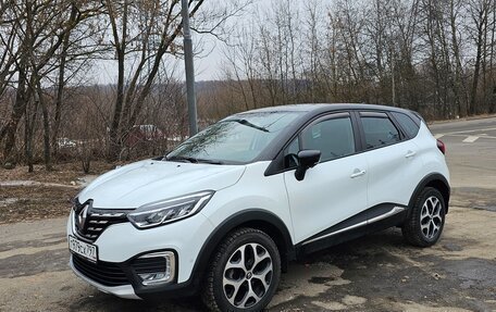 Renault Kaptur I рестайлинг, 2021 год, 1 660 000 рублей, 2 фотография