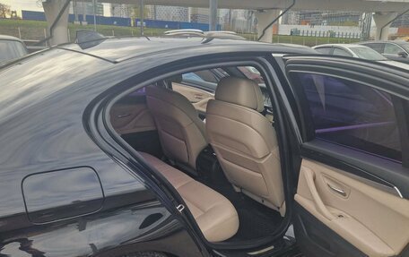 BMW 5 серия, 2011 год, 1 450 000 рублей, 9 фотография