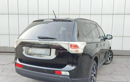 Mitsubishi Outlander III рестайлинг 3, 2012 год, 1 100 000 рублей, 8 фотография
