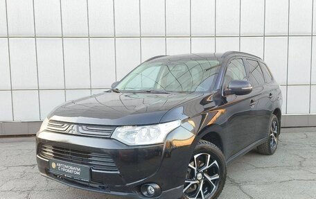 Mitsubishi Outlander III рестайлинг 3, 2012 год, 1 100 000 рублей, 2 фотография