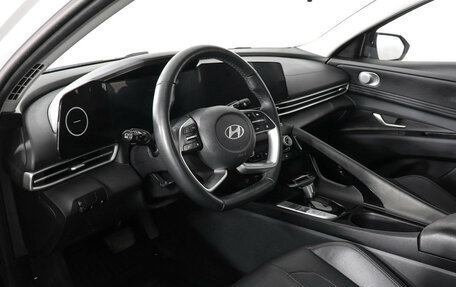 Hyundai Elantra, 2024 год, 2 197 000 рублей, 9 фотография