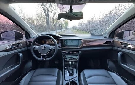 Volkswagen Tharu, 2022 год, 1 954 000 рублей, 9 фотография