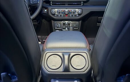 Jeep Wrangler, 2025 год, 7 440 000 рублей, 19 фотография