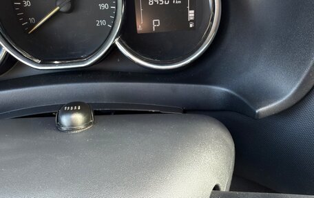 Renault Sandero II рестайлинг, 2018 год, 1 300 000 рублей, 8 фотография