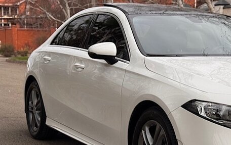 Mercedes-Benz A-Класс, 2021 год, 1 800 000 рублей, 6 фотография