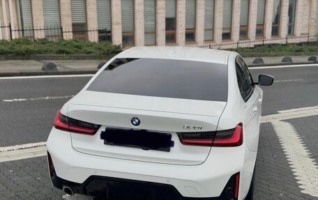 BMW 3 серия, 2023 год, 2 900 000 рублей, 4 фотография
