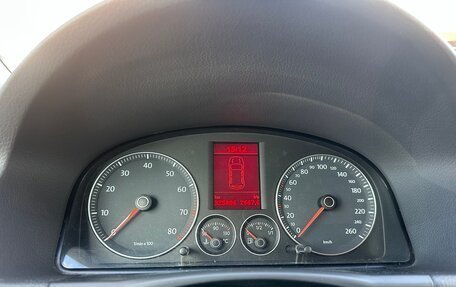 Volkswagen Touran III, 2008 год, 700 000 рублей, 11 фотография